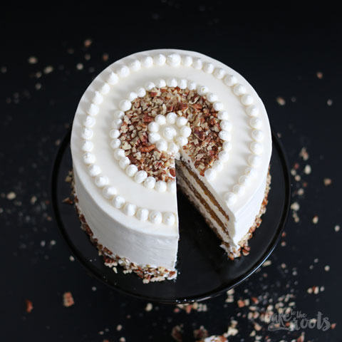 {#nomnomsguests} vegan carrot cake | marc von bake to the roots