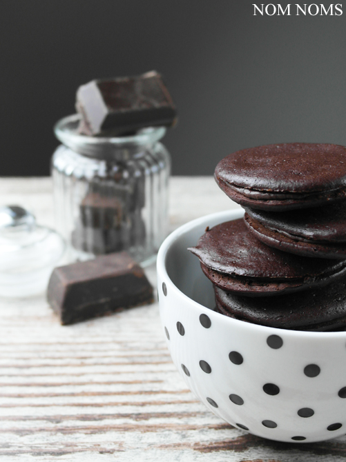 simply yummy: schokoladen whoopie pies | chocolate whoopie pies (vegan)
