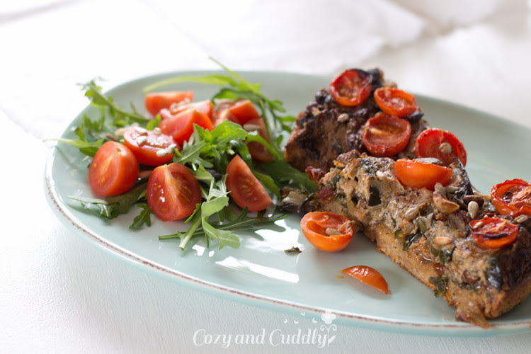 {#nomnomsguests} herbstlich & vegan: gemüse-quiche mit mangold, tomaten und zucchini | danny von cozy and cuddly (vegan)