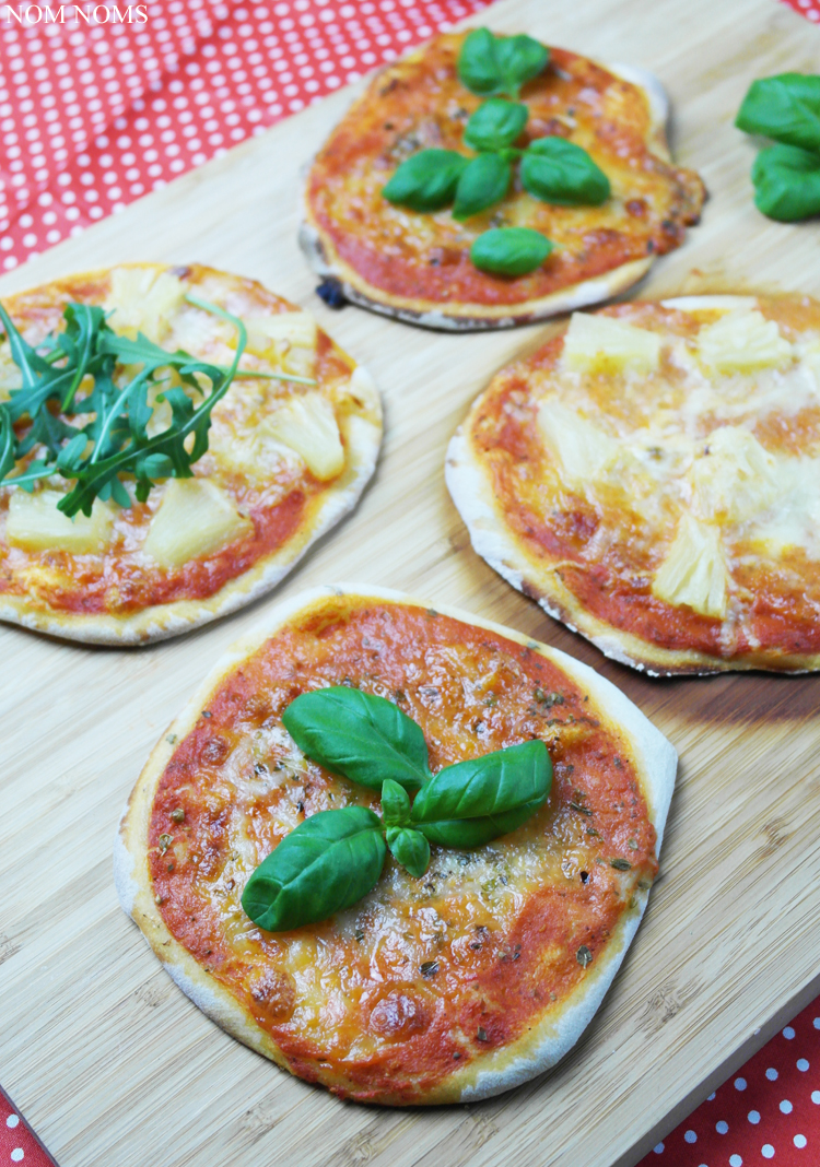 mini margherita pizza &amp; mit ananas | mini margherita pizza &amp; with pineapple (veggie) ❤