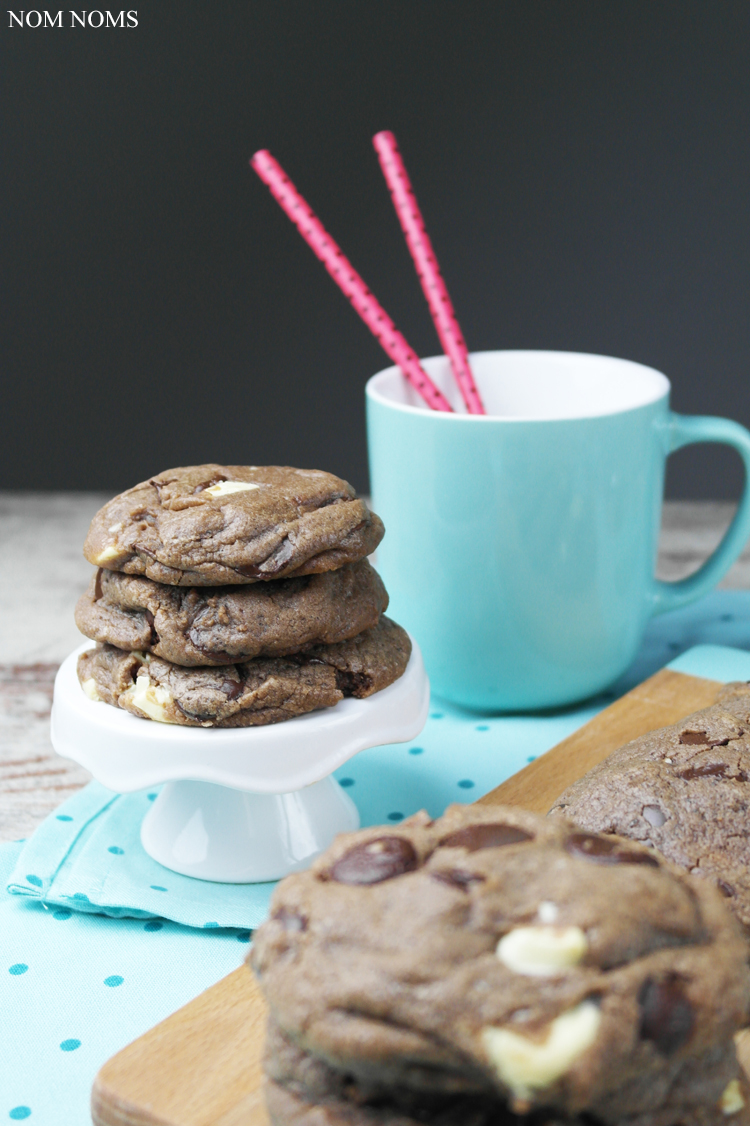 soft nutella double chocolate chip cookies (vegetarian & vegan) ❤