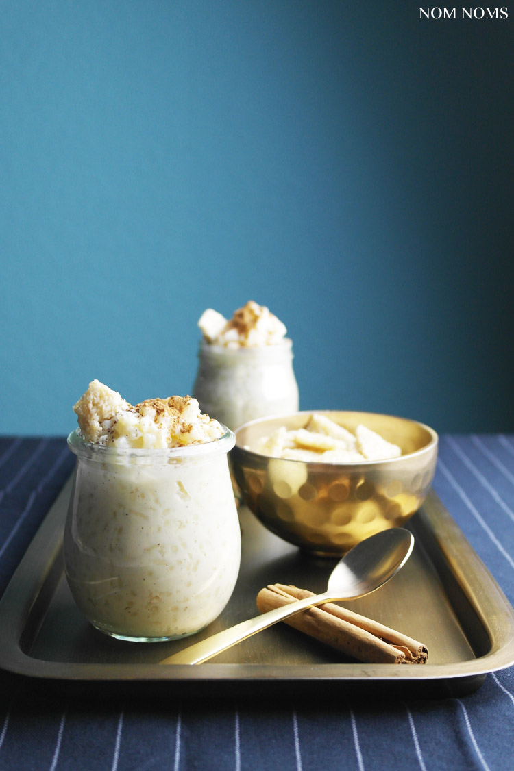 {kulinarische entdeckungsreise: griechenland} griechischer milchreis mit zimt &amp; sesam-knusper | greek rice pudding with cinnamon &amp; sesame crunch