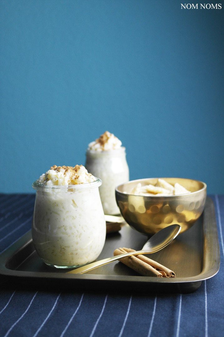 {kulinarische entdeckungsreise: griechenland} griechischer milchreis mit zimt &amp; sesam-knusper | greek rice pudding with cinnamon &amp; sesame crunch