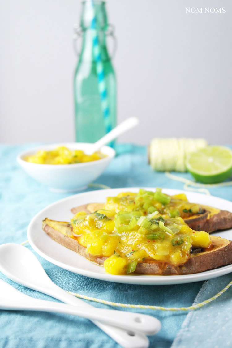 mango-zitronengras-salsa auf süßkartoffel toast | mango lemongras salsa on sweet potato toast (vegan | werbung) ❤