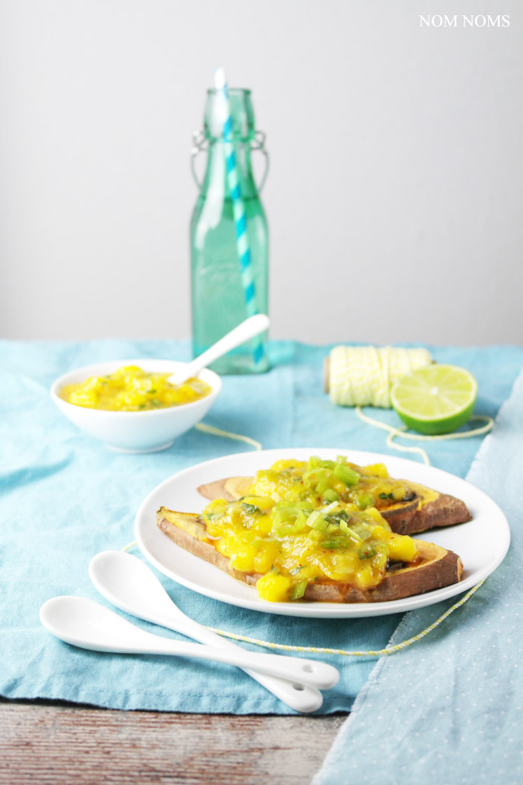 mango-zitronengras-salsa auf süßkartoffel toast | mango lemongras salsa on sweet potato toast (vegan | werbung) ❤