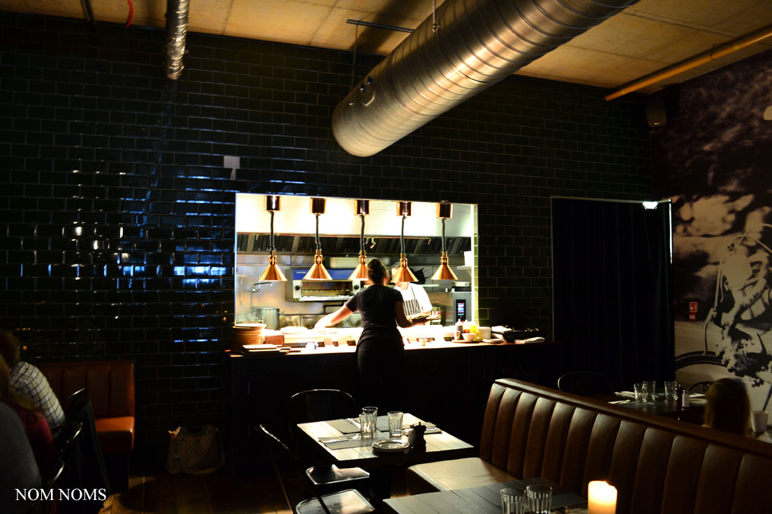 {travel-foodie} ein langes wochenende in belfast und nordirland: genießen, streetart und game of thrones