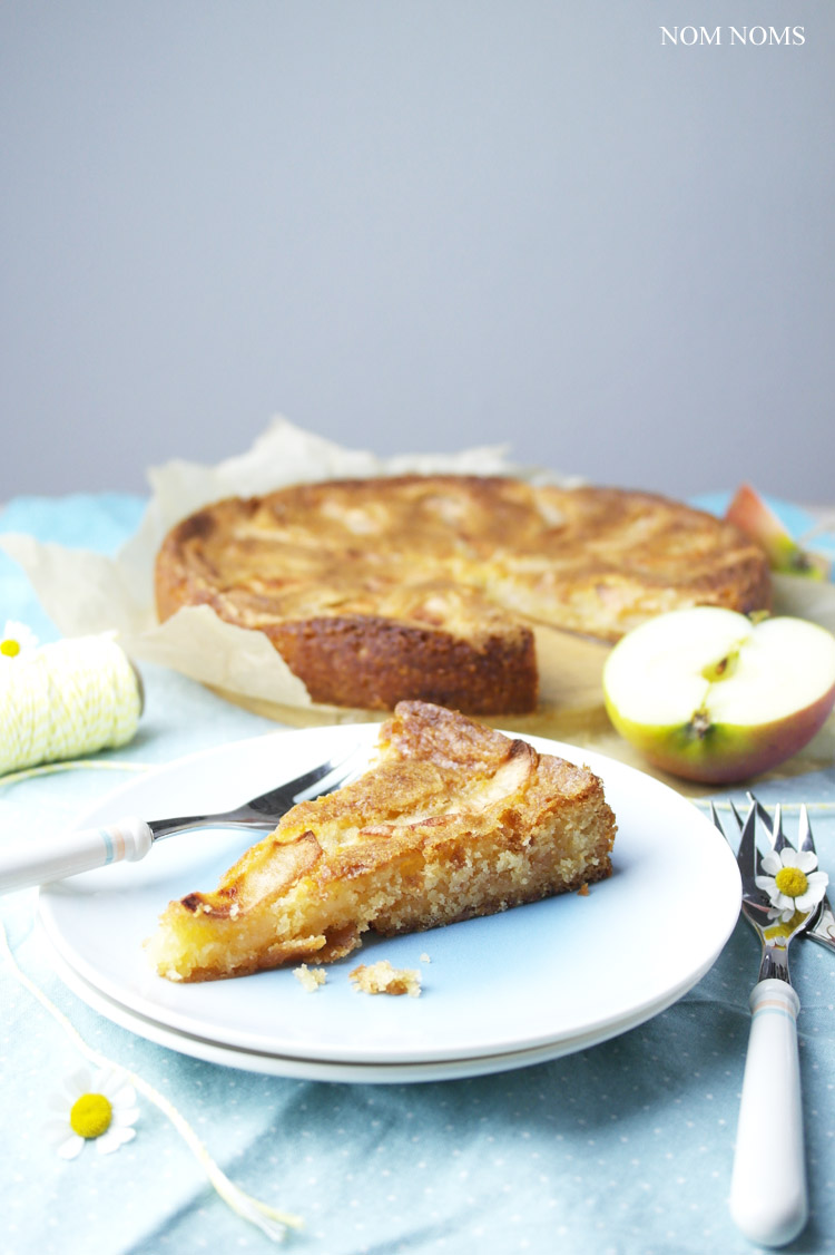 norwegischer apfelkuchen (eplecake) | norwegian apple cake (vegan) ❤
