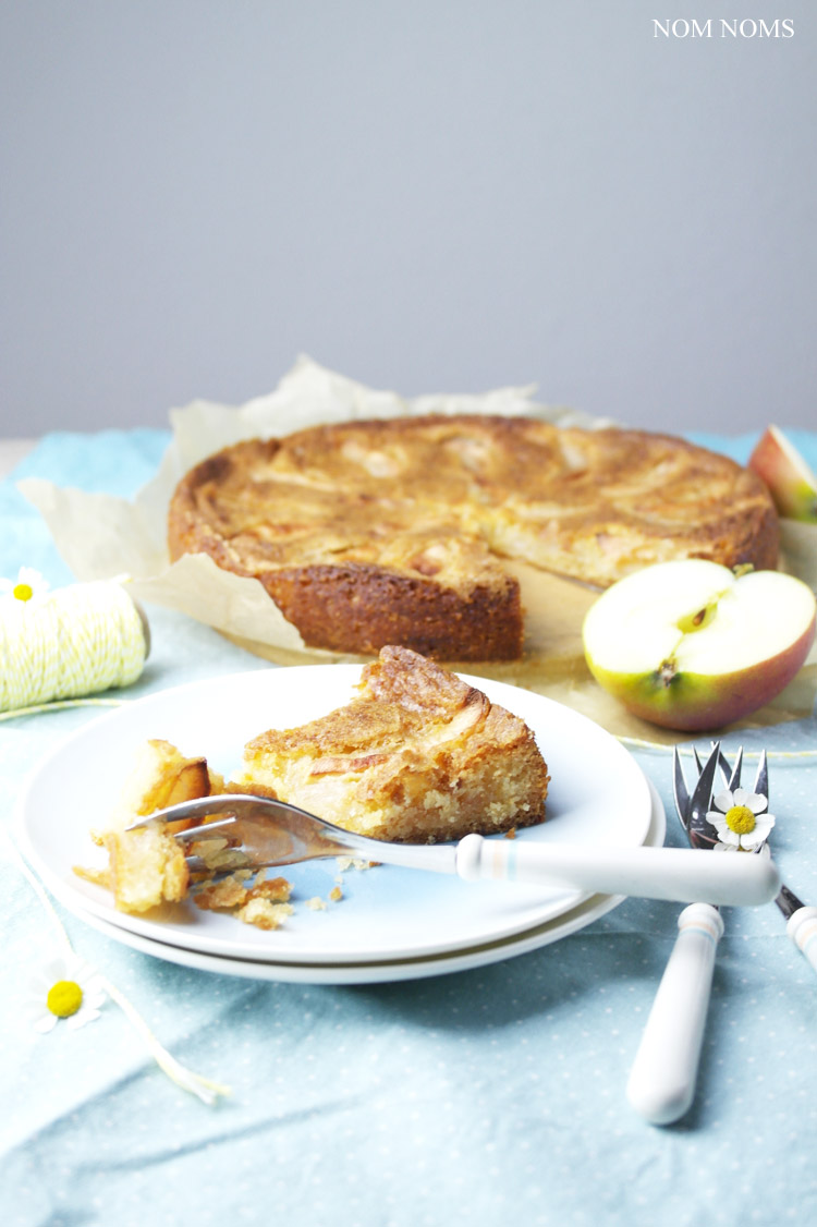 norwegischer apfelkuchen (eplecake) | norwegian apple cake (vegan) ❤