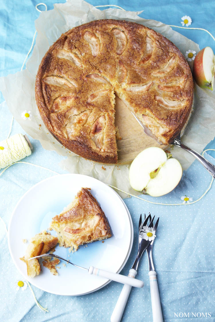 norwegischer apfelkuchen (eplecake) | norwegian apple cake (vegan) ❤