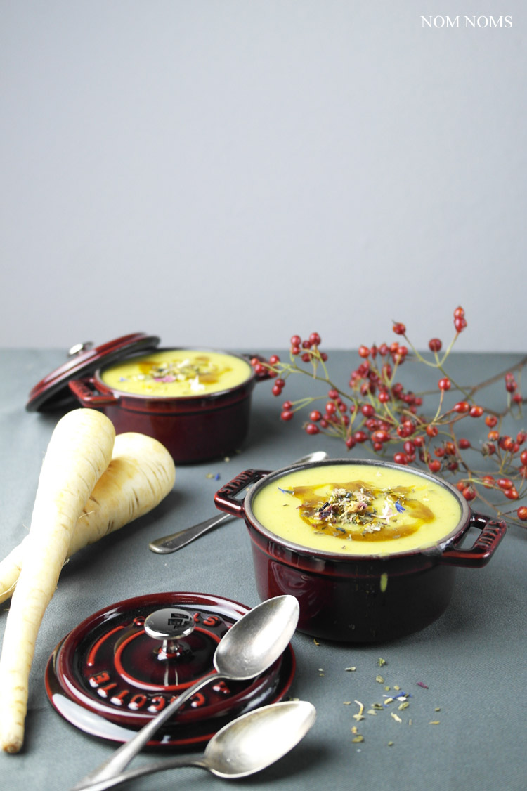 pastinakensuppe | parsnip soup (vegan) ❤