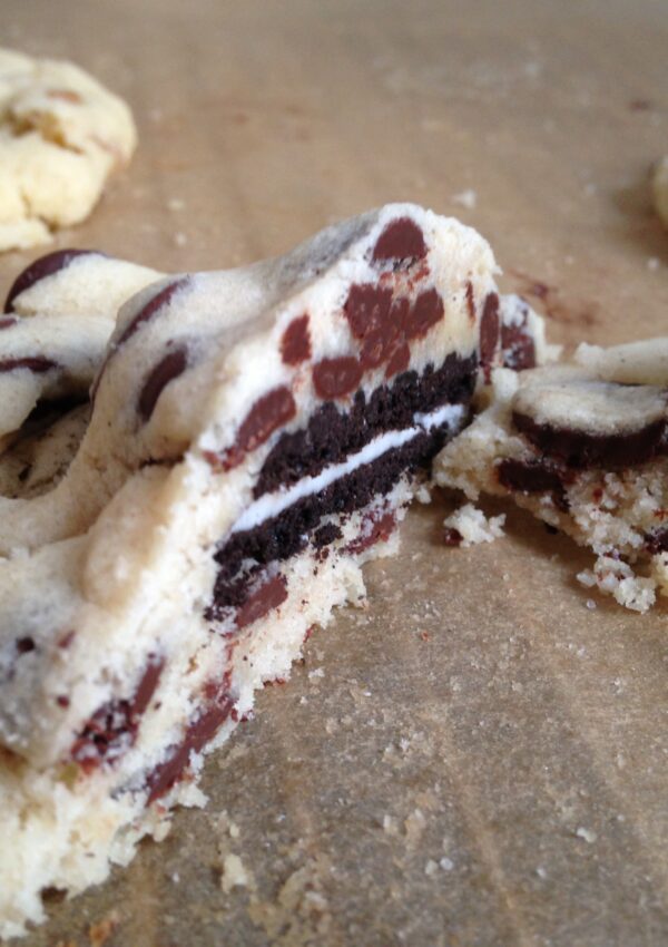 chocolate chip cookies mit überraschung | chocolate chip cookies with surprise ❤