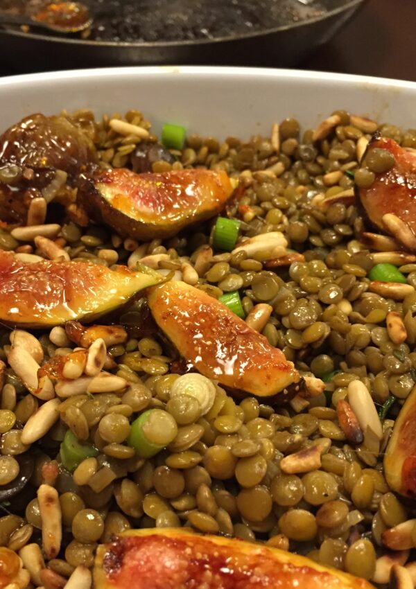 warmer linsensalat mit karamellisierten feigen | warm lentil salad with caramalized figs