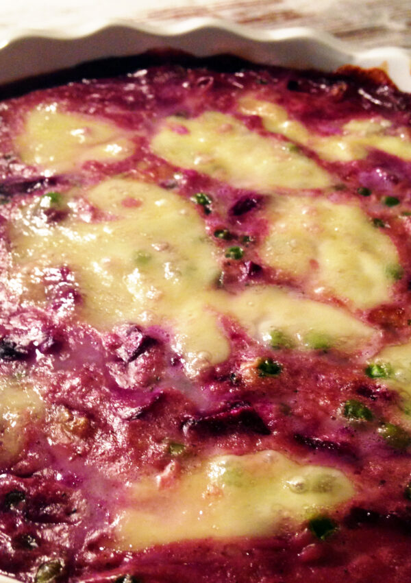 auflaufliebe: lila kartoffel-erbsen-mozzarella auflauf | purple potato-peas-mozzarella-casserole ❤