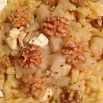 pasta in a pear & gorgonzola sauce with walnuts | pasta in einer birnen-gorgonzola-sauce & walnüssen