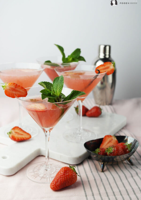 Cocktail-Klassiker: Erdbeer-Cosmopolitan mit Vanille oder Minze ❤