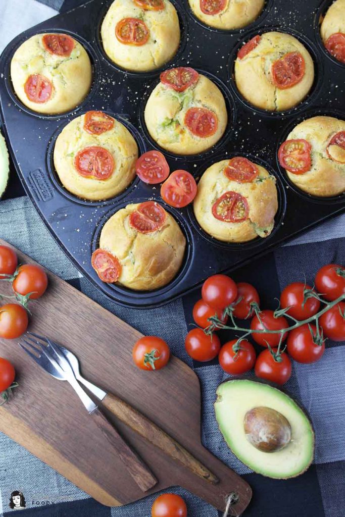 Perfekter Snack: Muffins mit Avocado-Käse-Füllung ❤