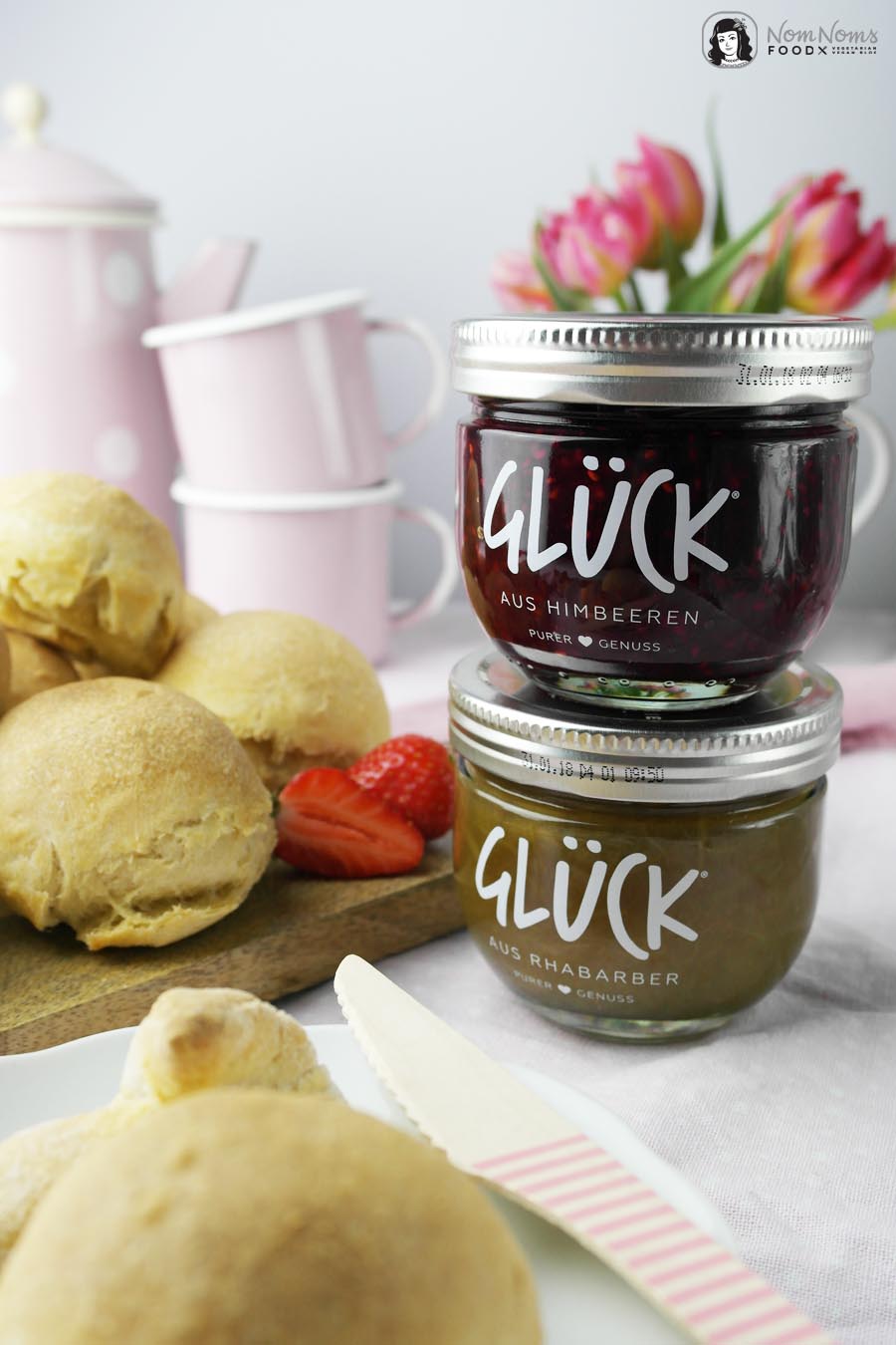 Marmeladen GLÜCK mit veganen Buttermilch-Brötchen
