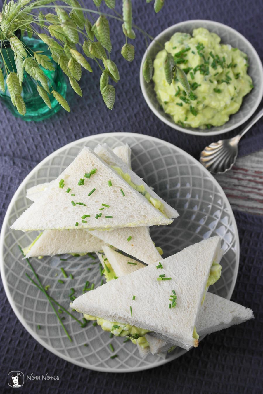 Avocado-Curry-Eiersalat Sandwich