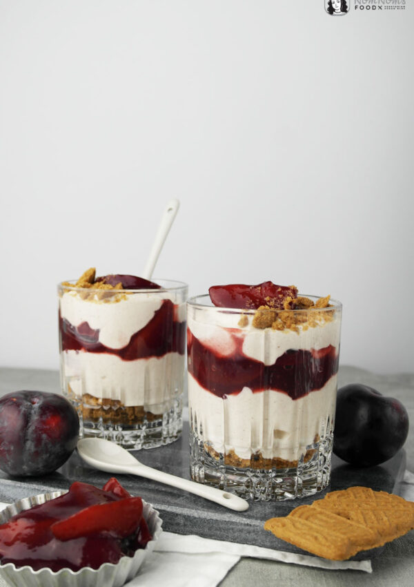 Trifle mit Zimt-Vanille-Creme, Spekulatius und Pflaumen-Kompott ❤