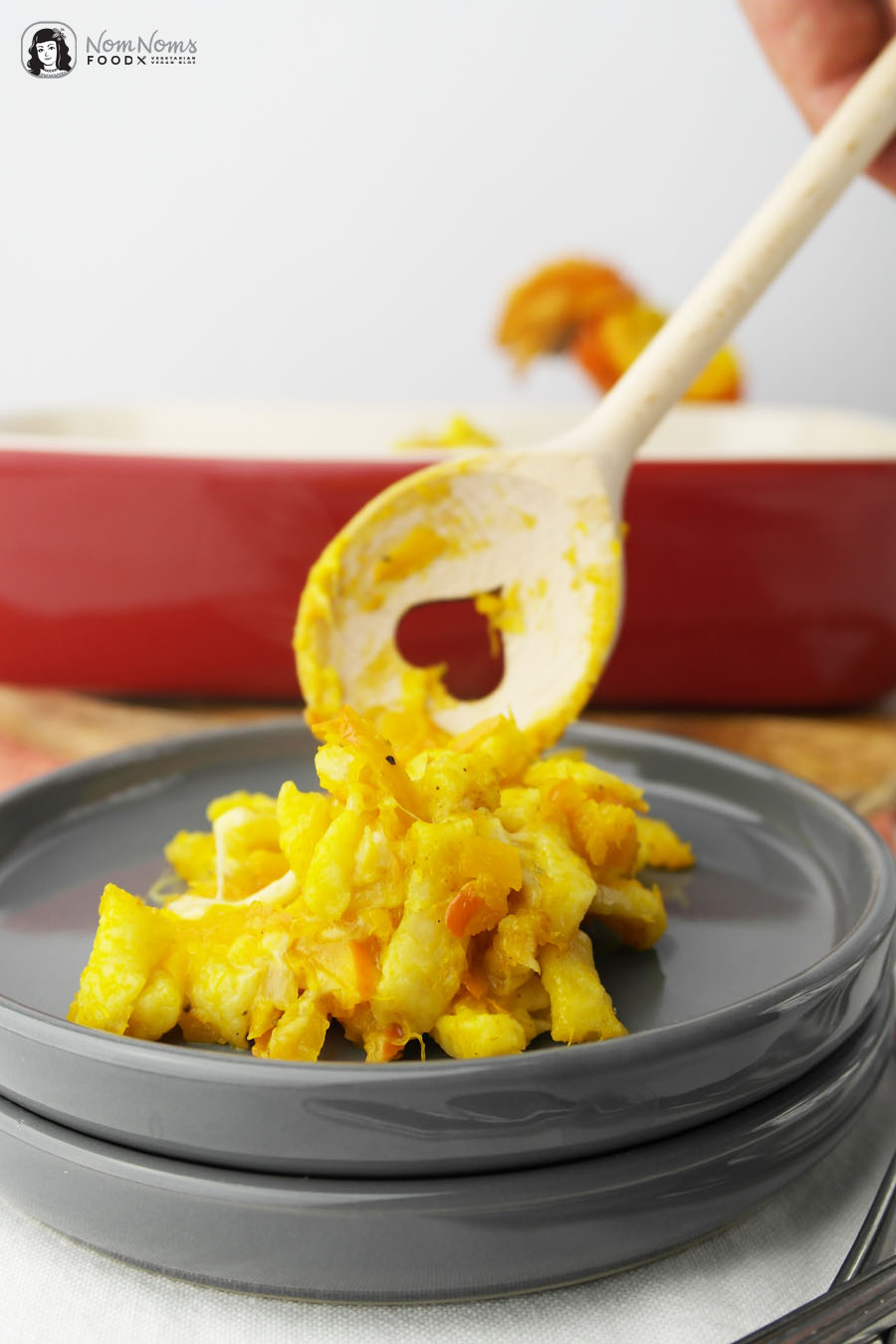 Kürbis-Käsespätzle mit Curry und Thymian