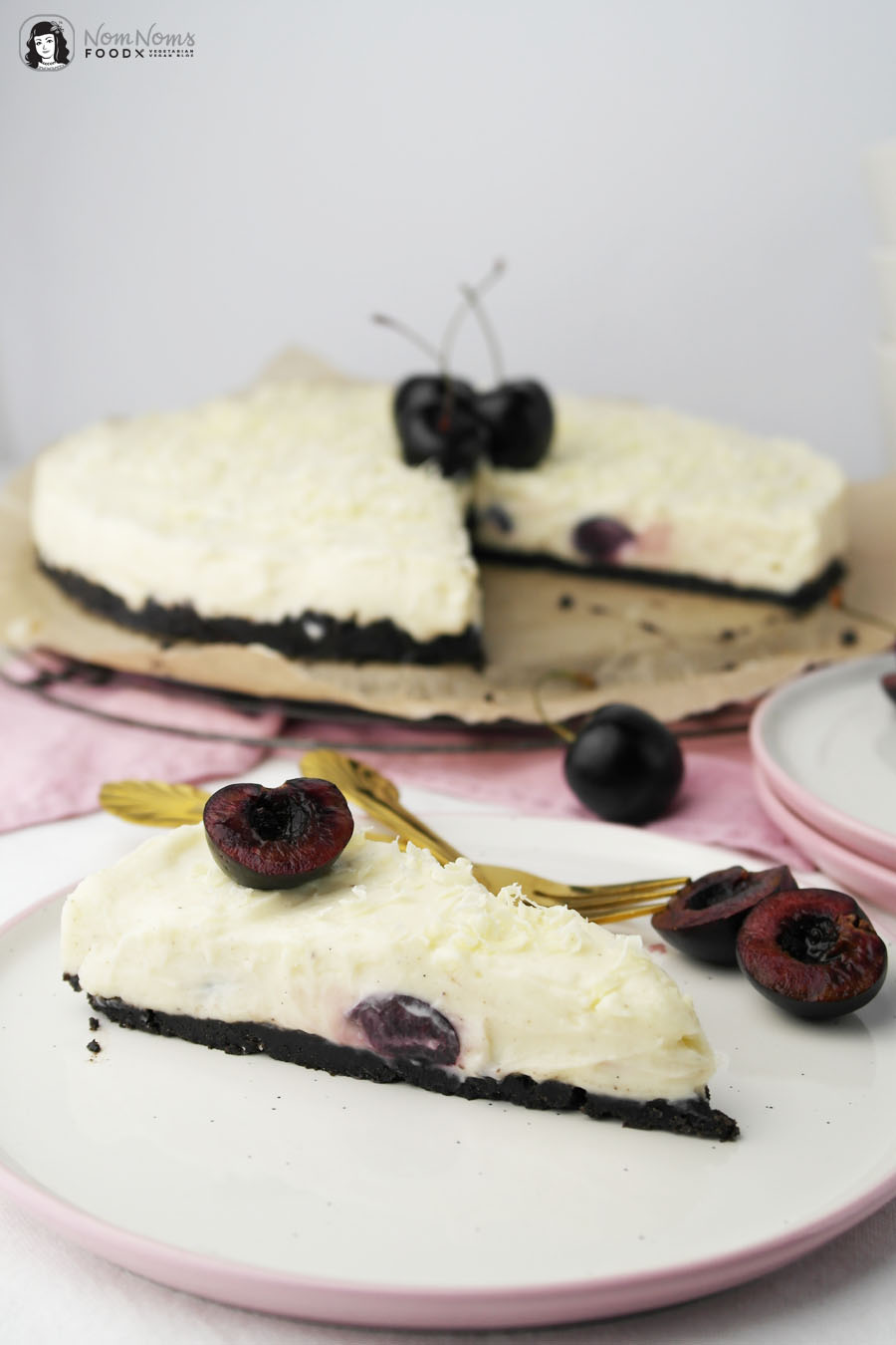 Weiße Schokolade Käsekuchen mit Kirschen ohne Backen no bake Cheesecake