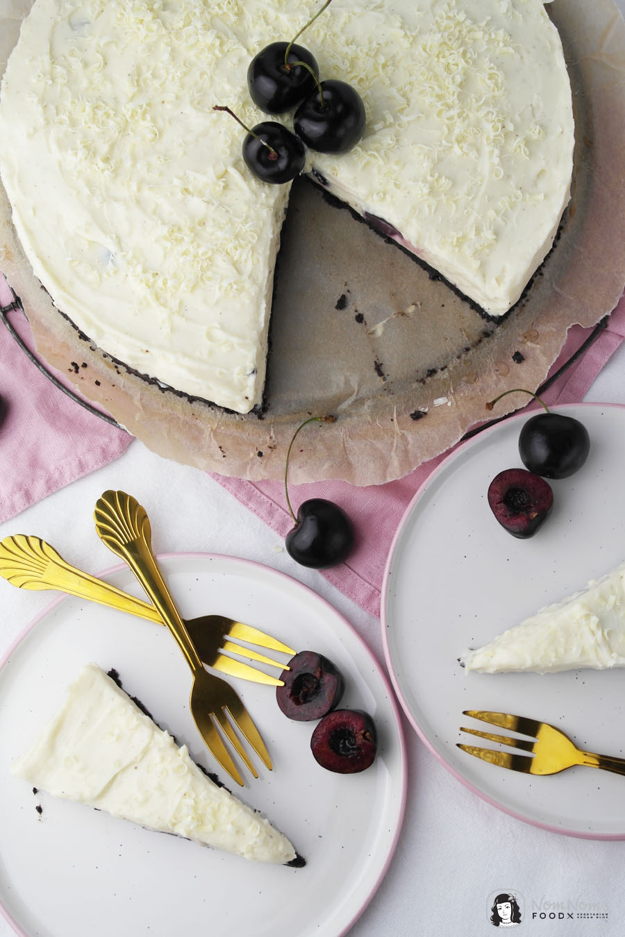 Weiße Schokolade Käsekuchen mit Kirschen ohne Backen no bake Cheesecake