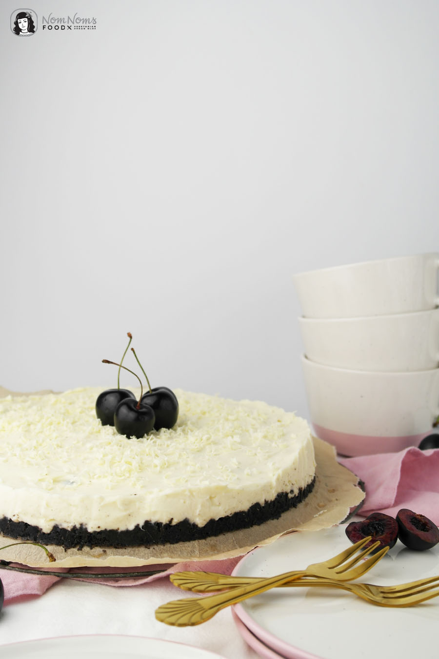 Weiße Schokolade Käsekuchen mit Kirschen ohne Backen no bake Cheesecake