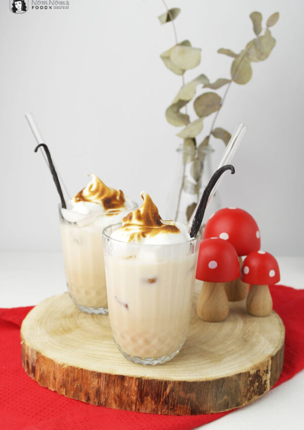 Amarula Flamed Vanilla Cocktail mit Vanille-Baiserhaube