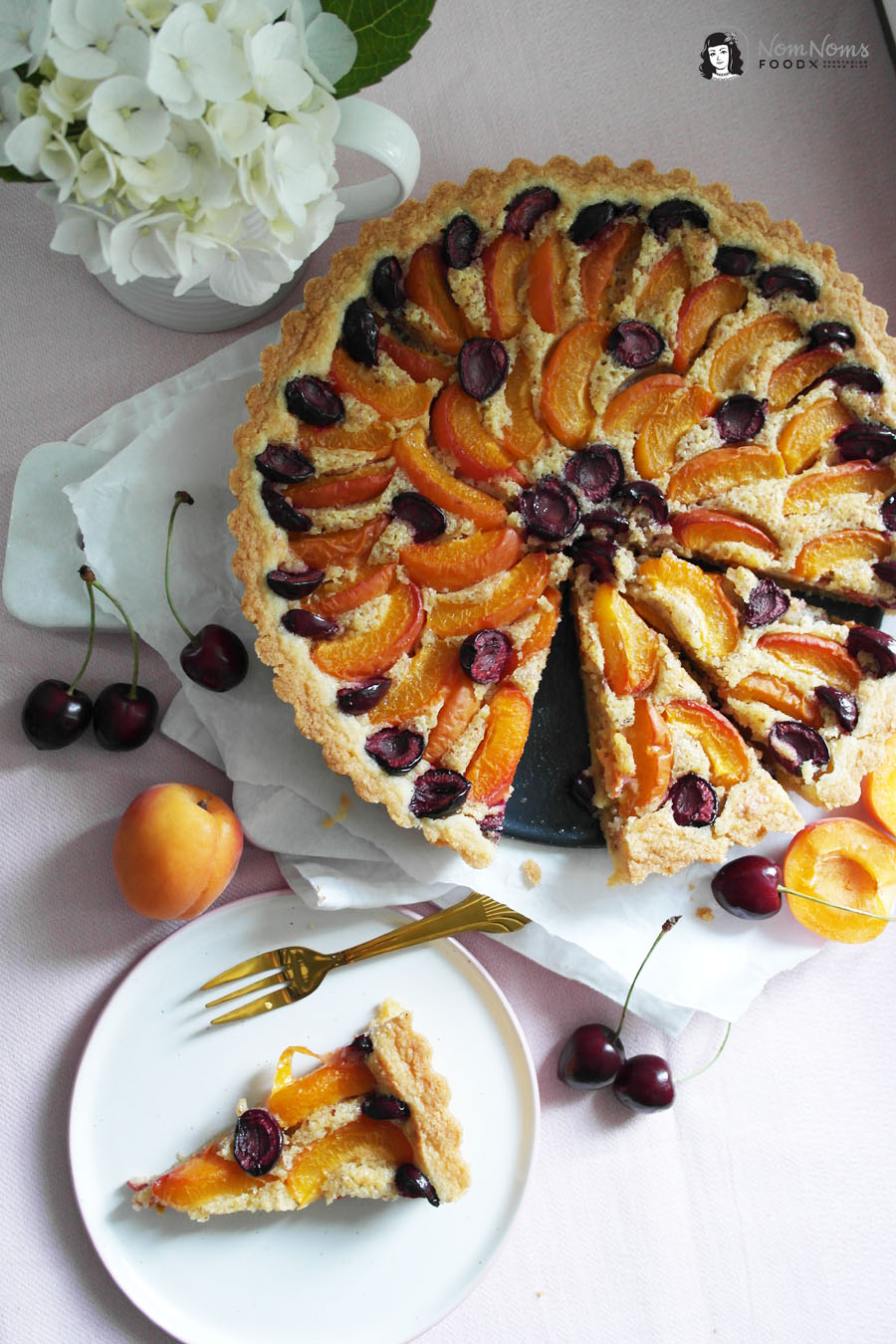 Aprikosen-Kirsch-Tarte mit Frangipane