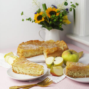 Einfacher Apfel-Zimt-Kuchen mit Biskuitteig Apfelkuchen Biskuit