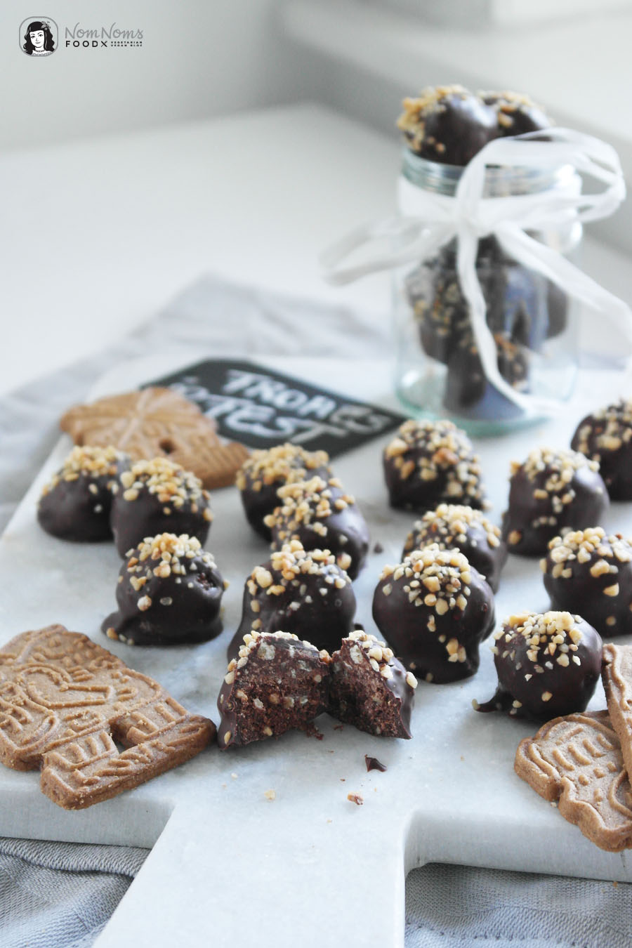 Knusprige Krokant-Spekulatius-Schokoladen-Pralinen