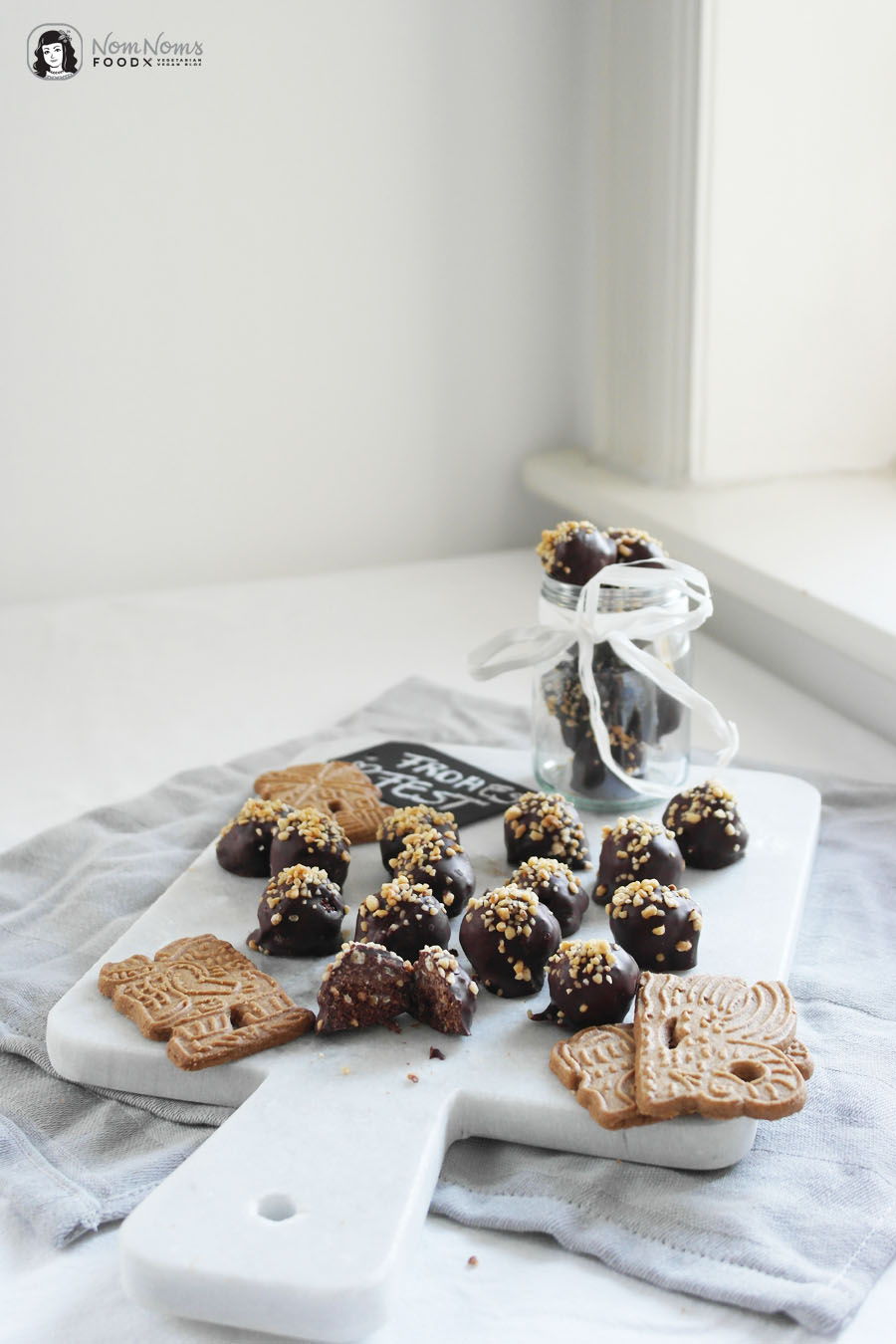 Knusprige Krokant-Spekulatius-Schokoladen-Pralinen