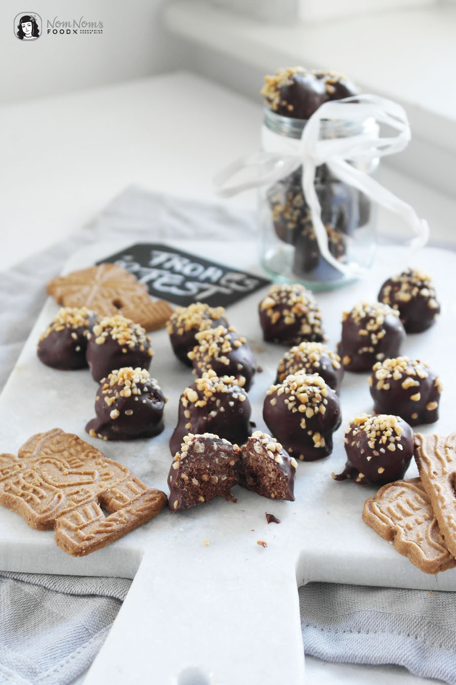 Knusprige Krokant-Spekulatius-Schokoladen-Pralinen