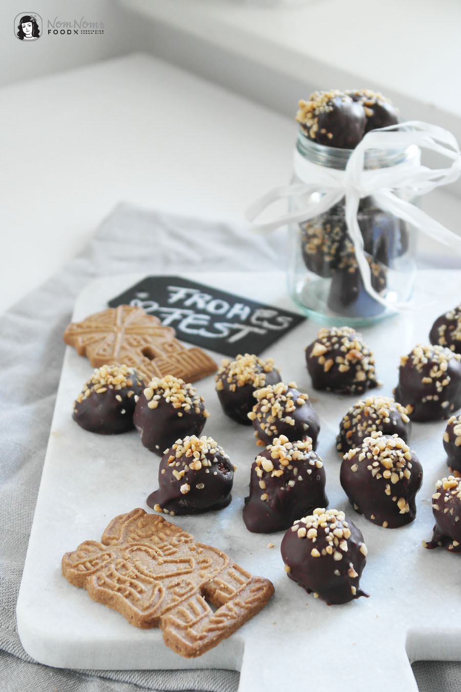 Knusprige Krokant-Spekulatius-Schokoladen-Pralinen