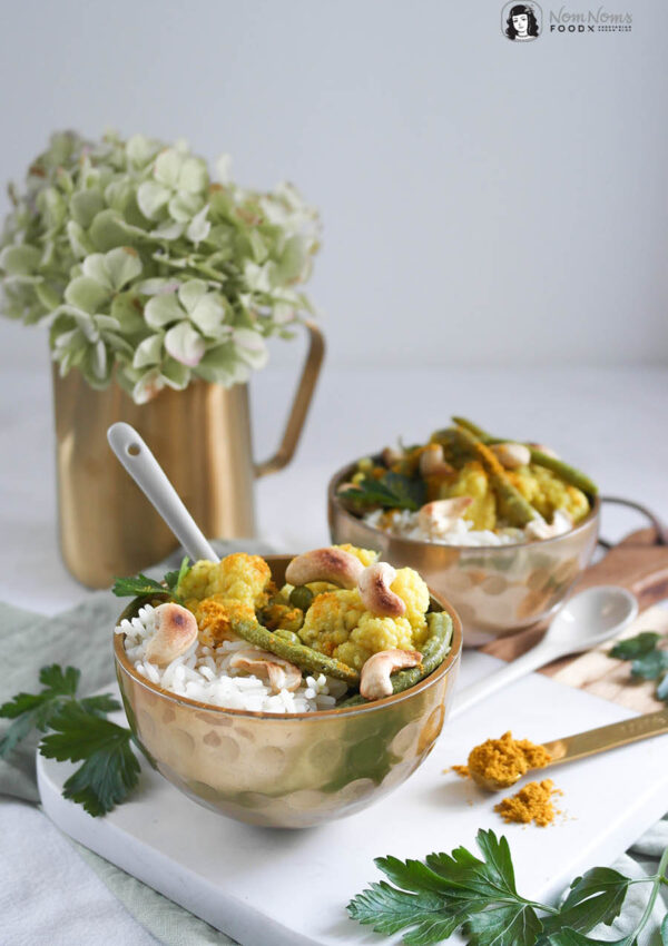 Veganes Blumenkohl-Curry mit Erbsen und grünen Bohnen ❤