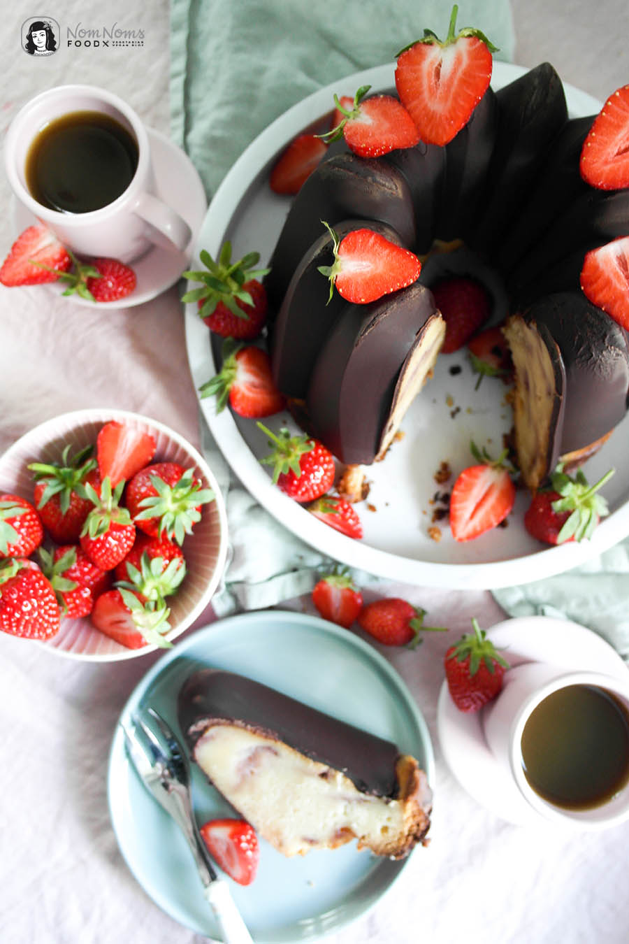 Erdbeer-Joghurt-Rührkuchen mit Schokoladen-Glasur oder auch Yogurette-Kuchen