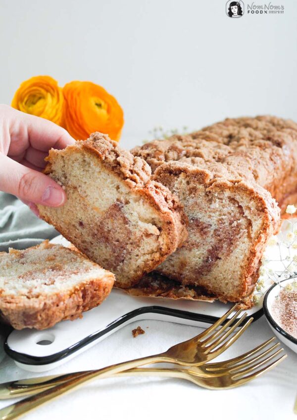 Veganer Zimtkuchen mit Zimtstrudel und Zimt-Streuseln ❤