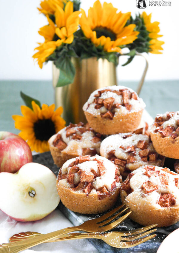 Kleine vegane Ofen-Pfannkuchen mit Zimt-Äpfeln aus der Muffinform ❤