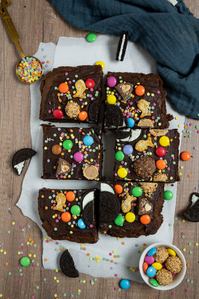Candy Konfetti Brownies Geburtstagsfeier zu 10 Jahren Nom Noms food