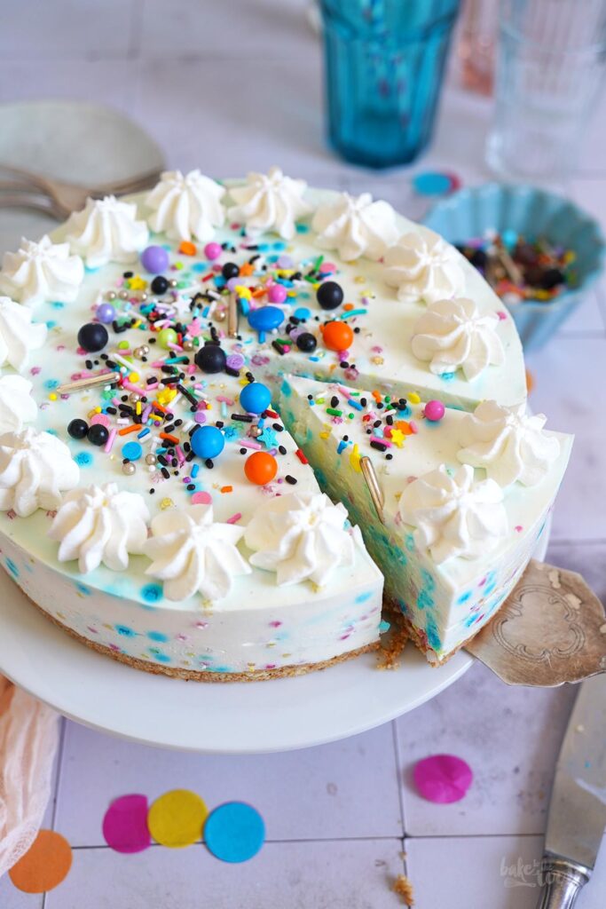 Funfetti Cheesecake Geburtstagsfeier zu 10 Jahren Nom Noms food