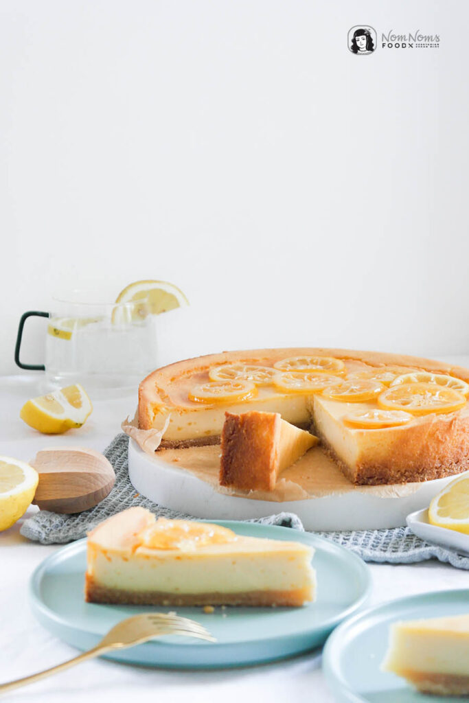 Veganer Zitronen-Käsekuchen mit kandierten Zitronen-Scheiben Käsekuchen Boom