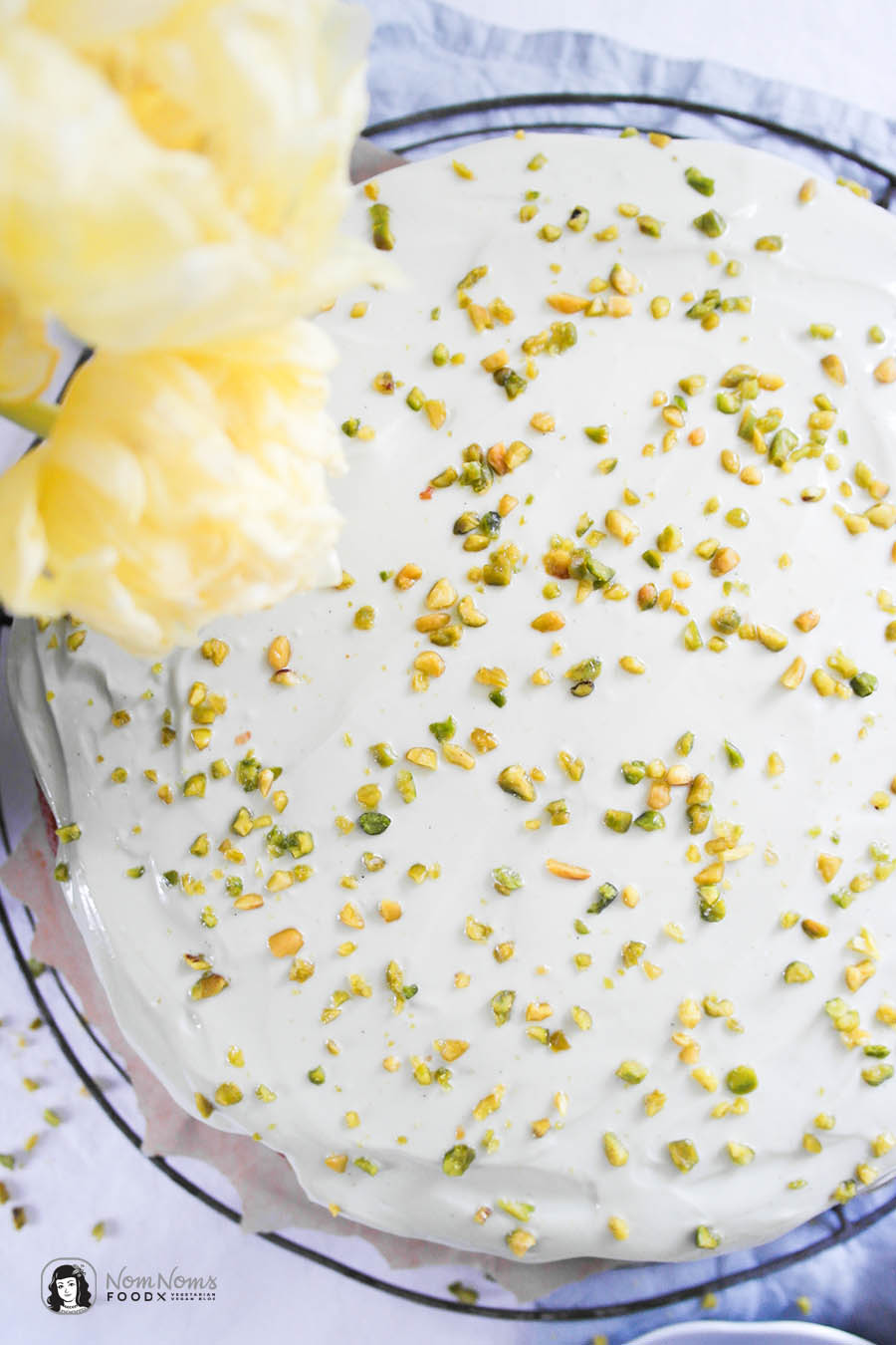 Karottenkuchen mit Pistazien-Frischkäse-Creme