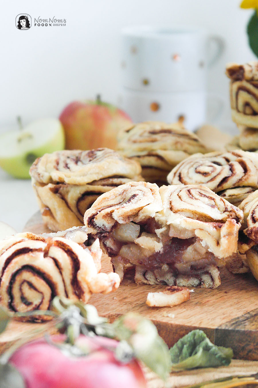 Apfel-Zimtschnecken-Küchlein aus der Muffin Form