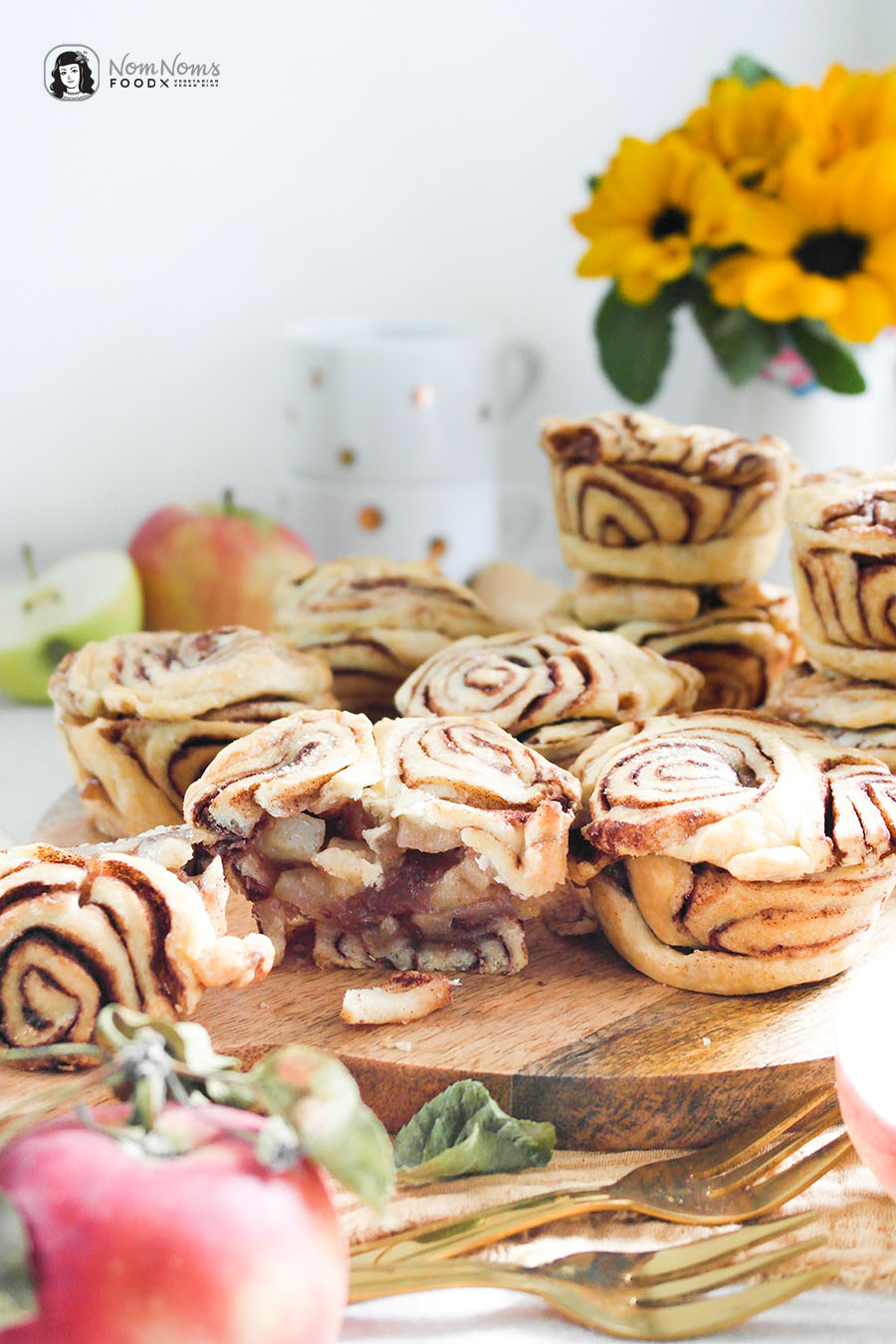 Apfel-Zimtschnecken-Küchlein aus der Muffin Form