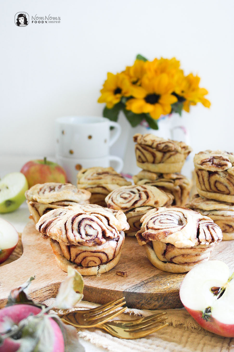 Apfel-Zimtschnecken-Küchlein aus der Muffin Form