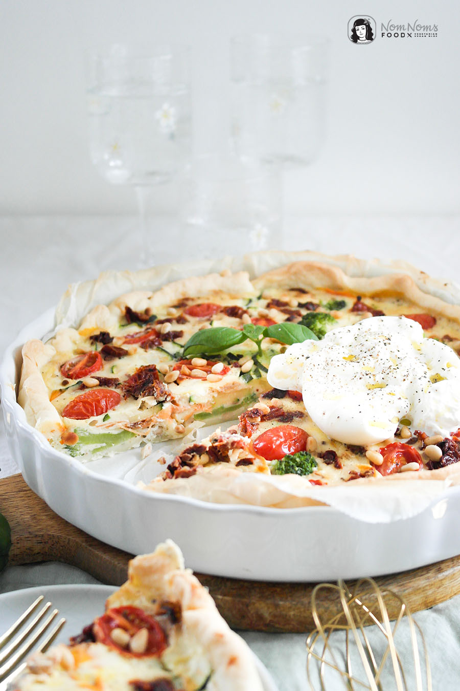 Bunte Gemüse-Quiche mit Burrata #WirSindBuntBoom Foodblogs gegen Rechts