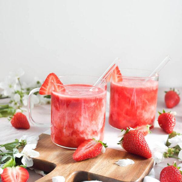 Fruchtig-frischer Erdbeer-Kefir-Mocktail ❤