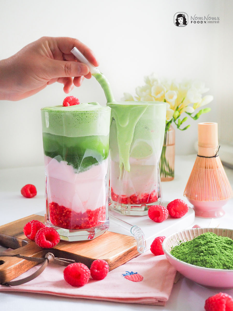 Matcha-Himbeer-Kefir-Mocktail mit Matcha Cloud